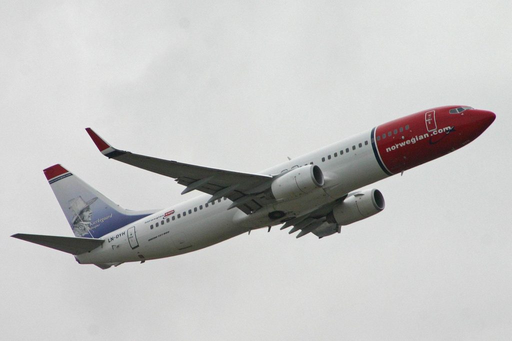 Norwegian Boeing 737-800 (Credit Alan Wilson/Wikipedia)
