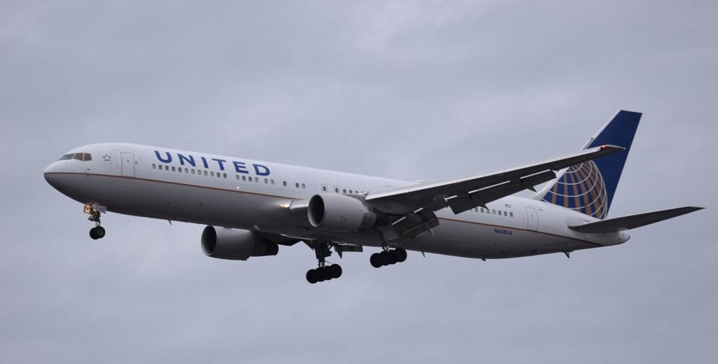 United 777 (Image: Max Thrust Digital)