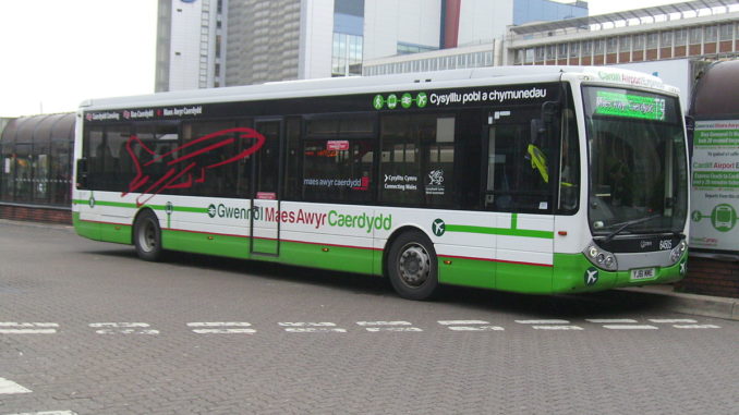 T9 Cardiff Airport Express Bus (Image: Seth Whales)