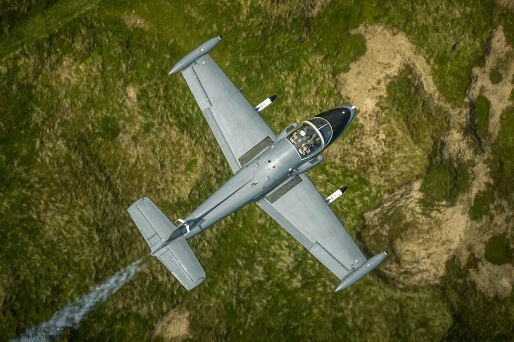 Strikemaster Display UK