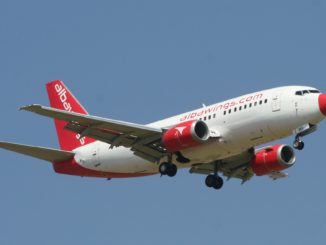 Albawings 737 (Oyoyoy / CC By-SA4.0)