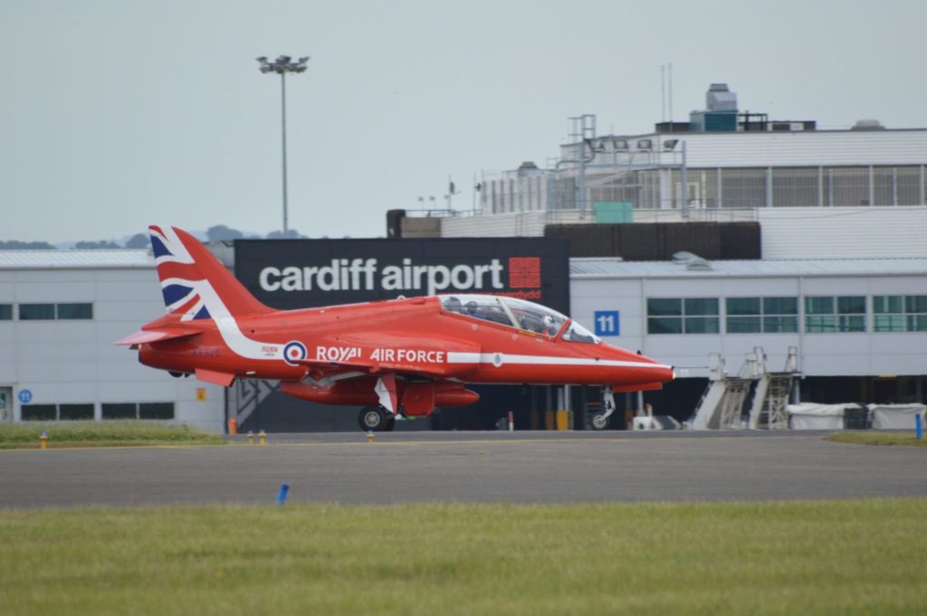 Red Arrows Hawk T1A