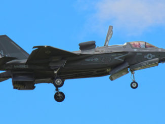 A USAF F35 Lightning II demonstrates at Farnborough