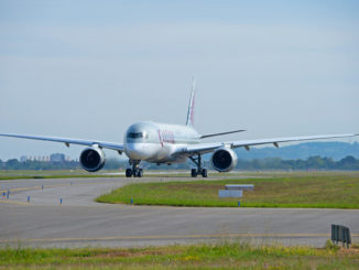 Qatar Airways A350-900