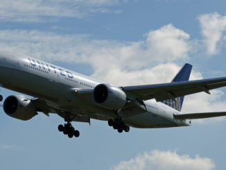 A United Airlines Boeing 777