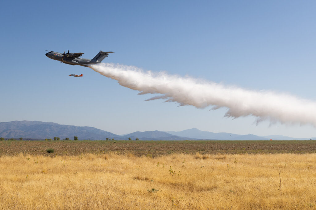 Airbus A400M successfully tests firefighting kit (Image: Airbus)