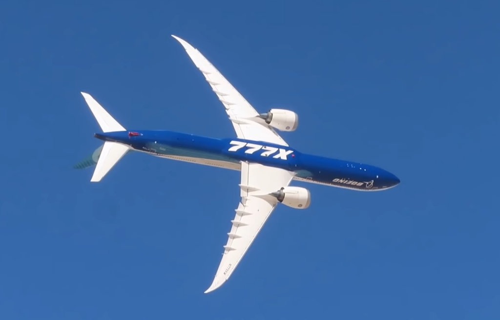 Boeing 777X Wingover (Image: UK Aviation Media)