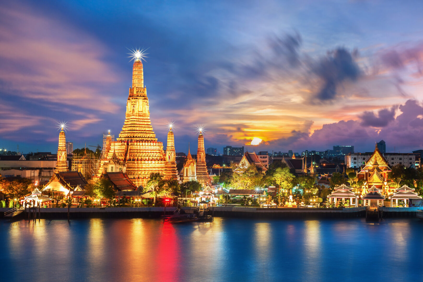 Wat Arun Temple in bangkok, Thailand