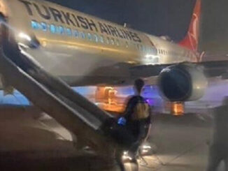 Landing gear fire TK2256 widely shared on social media (Image Twitter)